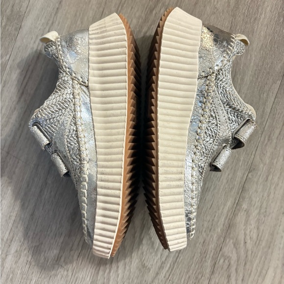 Dolce Vita Silver Sneakers - Picture 1 of 4